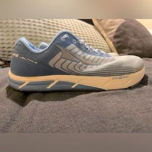 ALTRA | Zero Drop | Intuition 4.5